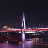 🌆 重庆 Chongqing – The Mountain City That Defies Gravity 🚇🌉🔥