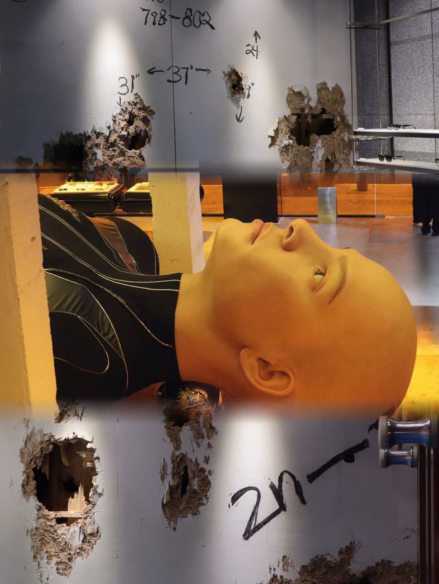 上海淮海中路GM新展 新裝置泰酷辣
