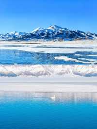 賽裡木湖藍冰日出與日落：不容錯過的絕美時刻