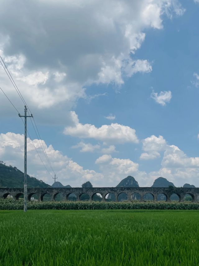 廣西崇左，田園秘境古建築裡散步