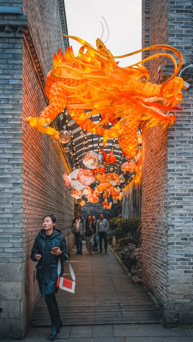 Fuzhou Nanhou Street | A Journey Through Ancient Alley Drama