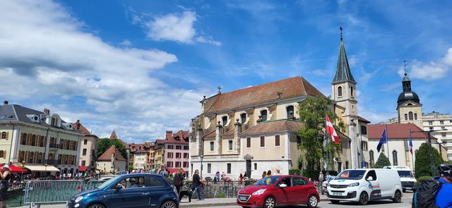 被作家雨果讚譽為法國最美小鎮的安納西Annecy