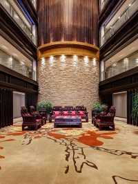 🌟 Dali Delights: Erhai Bay Hotel's Lakeside Luxury 🌊