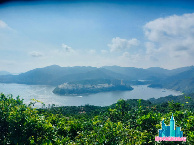 Dragon’s Back 🐉🗻 on Hong Kong Island: The Iconic Trail 🇭🇰