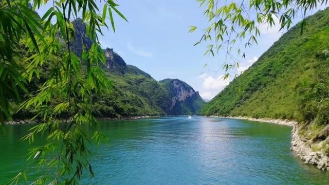 風景不輸小三峽。