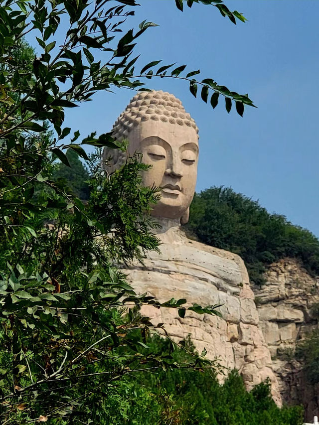 旅遊景點推薦：山西|太原 |世界第二大佛 | 蒙山大佛。
