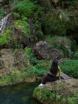 陸良推薦行山路線小疊水瀑布。