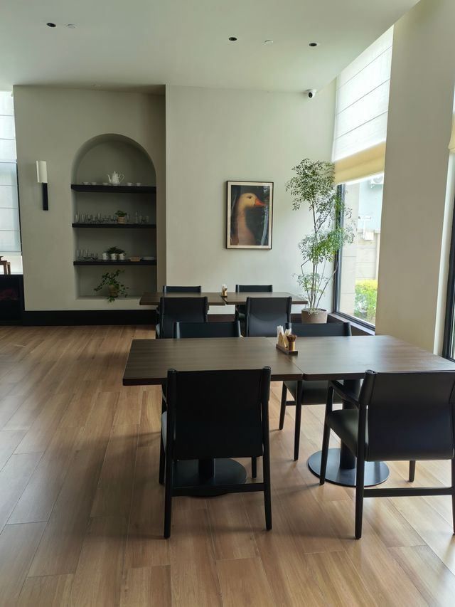 中古錢幣風設計師酒店——開封永麗城市島酒店。
