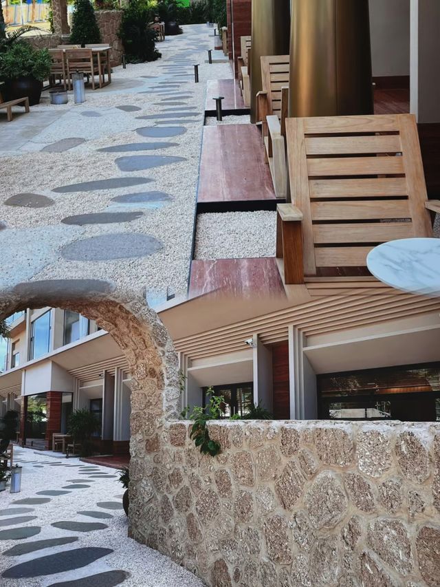 坐船上島的五星級酒店！涠洲島