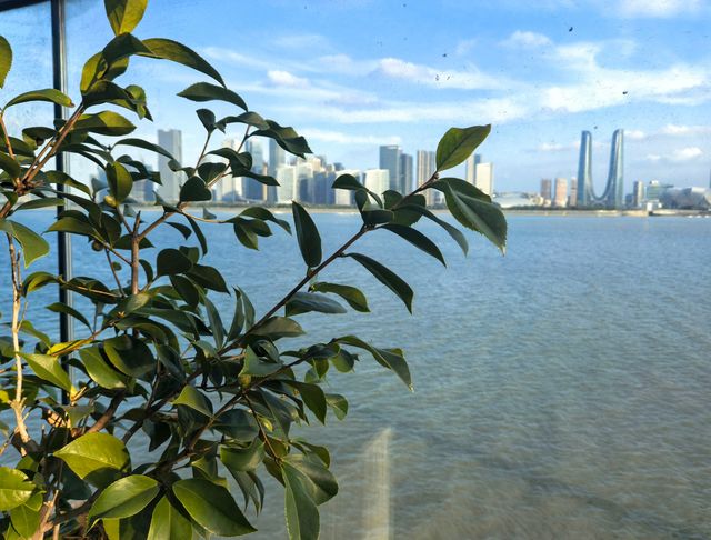 杭州有西湖，更有錢塘江