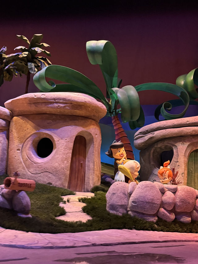 Warner Bros. Abu Dhabi: A Must-Visit Spot