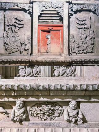The Thousand-Year-Old Art of the Macun Brick Tombs