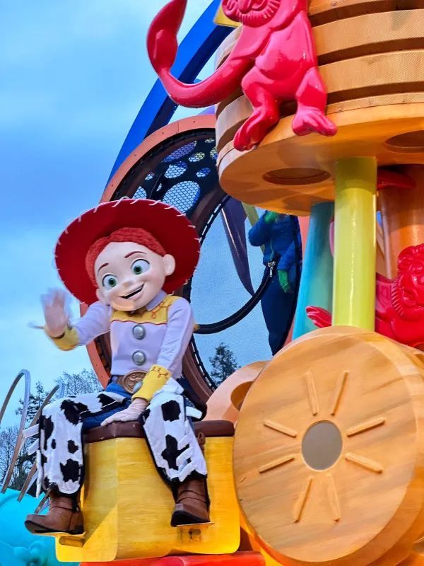 Experience the Magic of Disneyland Paris