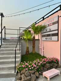 在深圳🇰🇷 以為到了jeju咖啡店🍊☕️