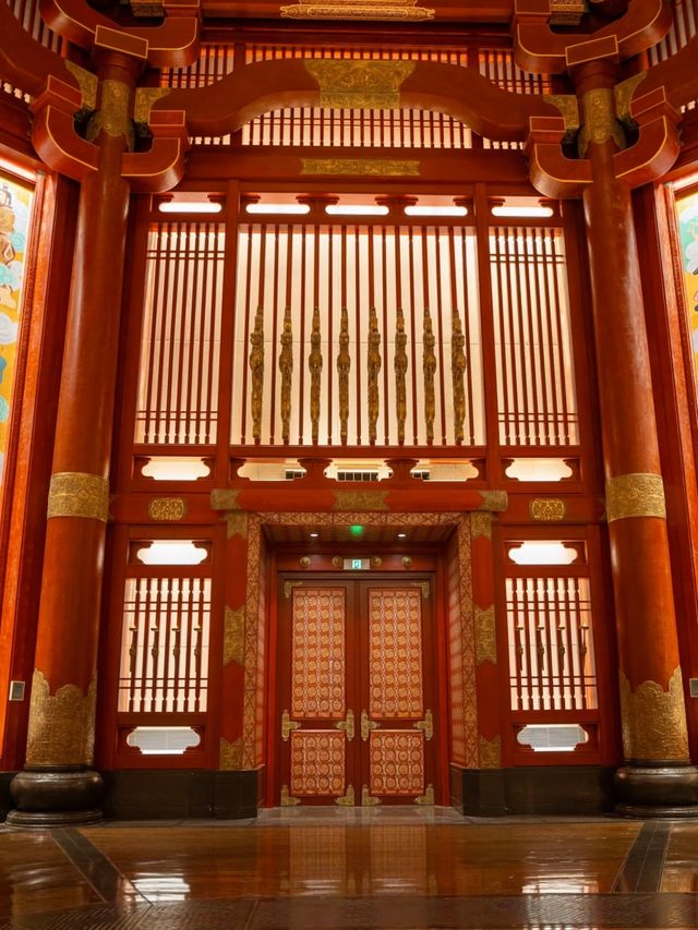 尼山書院同孔子自拍，做一日文藝青年