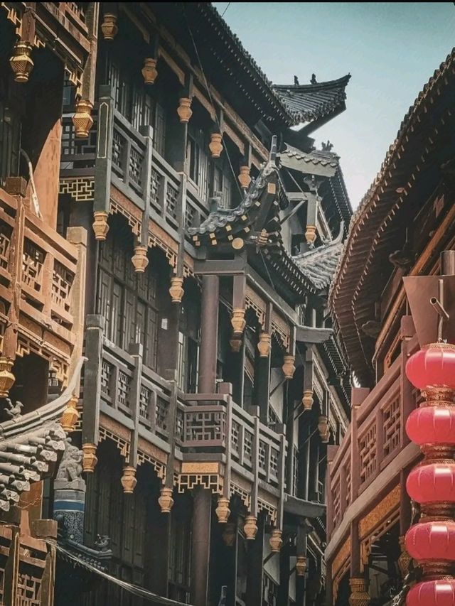 濟南三日遊：探索泉城魅力，暢享歷史人文之旅​
濟南，這座充滿魅力的城市，素有「泉城」的美譽。趵突