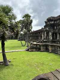 Angkor Wat Day Trip From Phnom Penh, Here Is how To do it! It’s Possible! 
