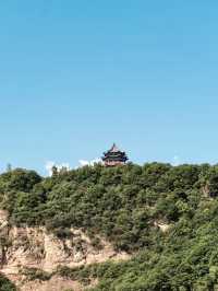 劍氣雲霧裡，尋一段道骨仙風