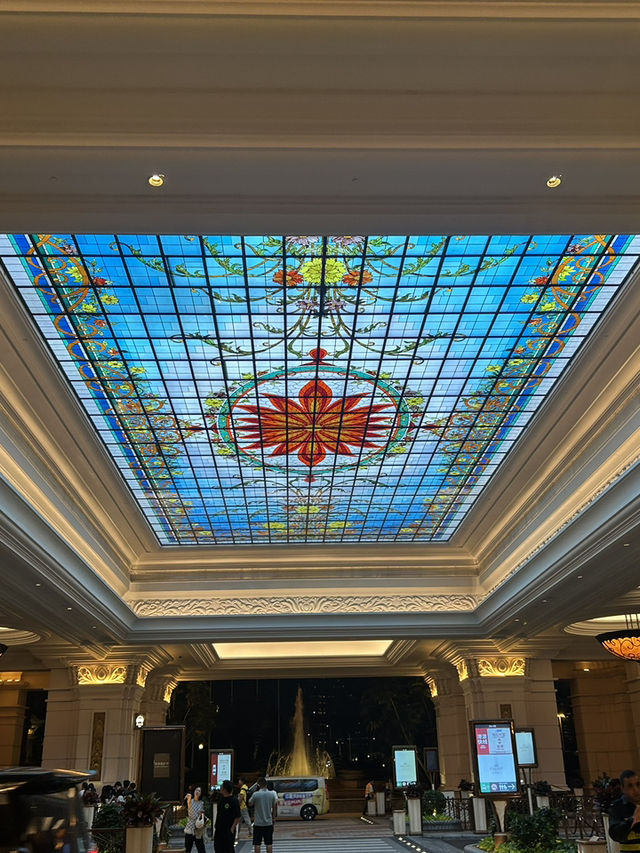 🎰 賭城與小吃之旅｜華麗燈光下的味蕾冒險