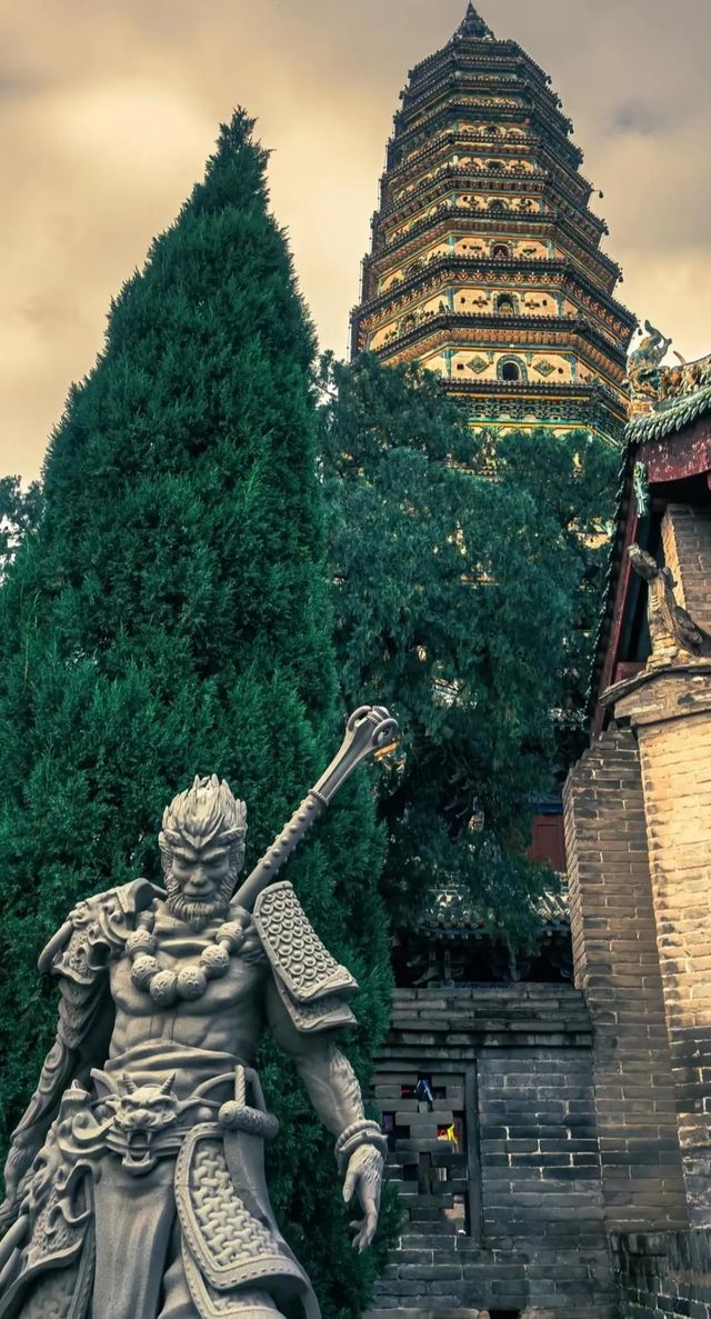 千年琉璃第一塔——山西飛虹塔 千年琉璃第一塔——山西飛虹塔