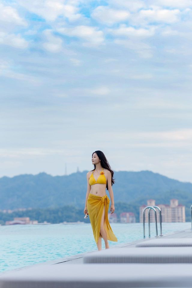 在珠海至高的無邊泳池，俯瞰僑鄉百年風雲