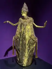 美到我在展館裡「哇」出了聲