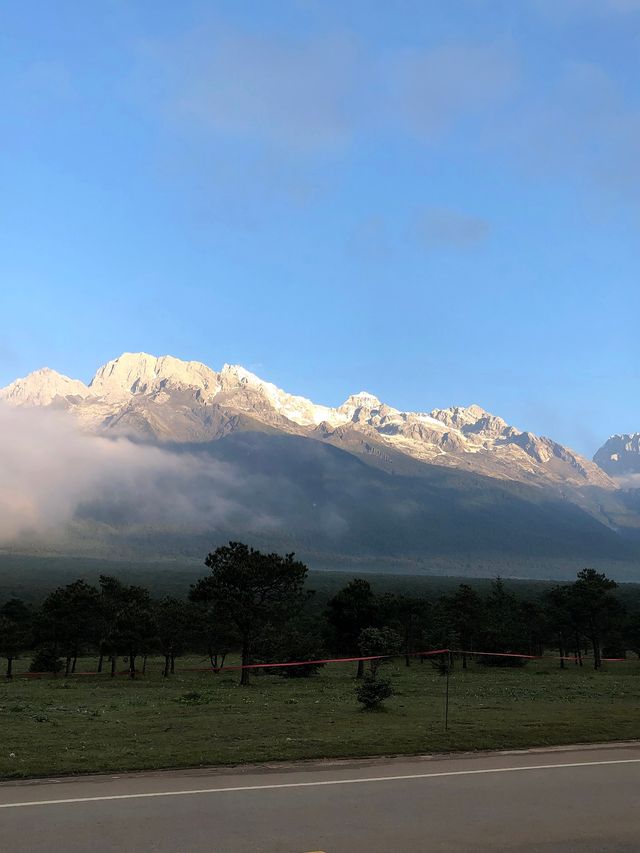 雪山腳下的神仙酒店