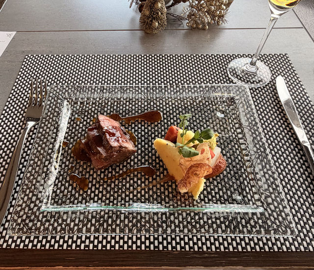 京都鴨川河畔的百年老店Funatsuru|賞楓品京式法餐