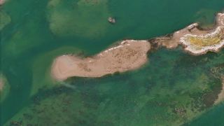 ダグ氷河の夏の特別編、ただいま「夏」ロード中...