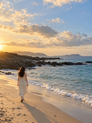 Giving up on Hainan. Head to this 24℃ island for the National Day holiday—fewer crowds and beautiful scenery