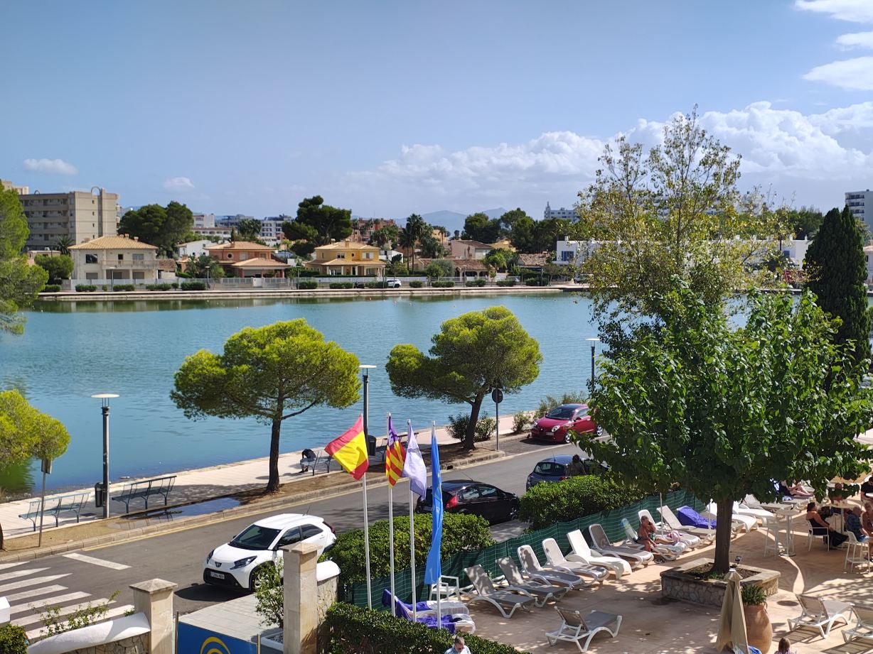 Beautiful Location and Excellent Service