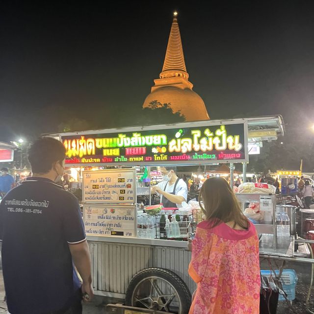 ตลาดองค์พระฯ ที่นครปฐม!!!