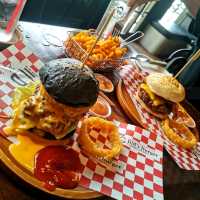 Jim's burger สาขาใหม่ ริมถนนราชพฤกษ์​ 🍔🍔
