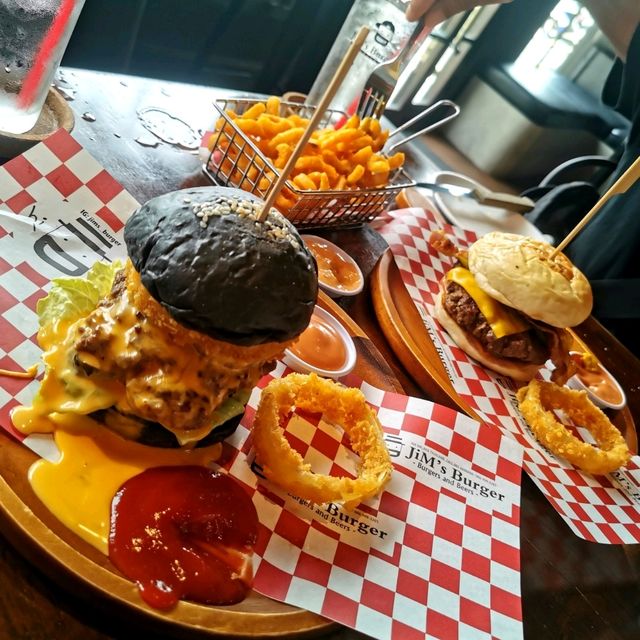 Jim's burger สาขาใหม่ ริมถนนราชพฤกษ์​ 🍔🍔