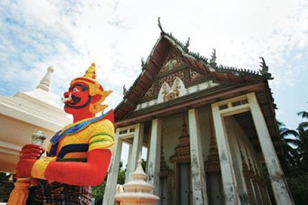 วัดชลธาราสิงเห (วัดพิทักษ์แผ่นดินไทย)