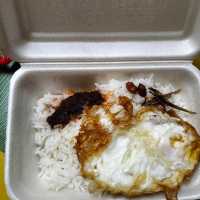 Nasi Lemak 'Telanjang' Kg Melayu Simpang Rengam