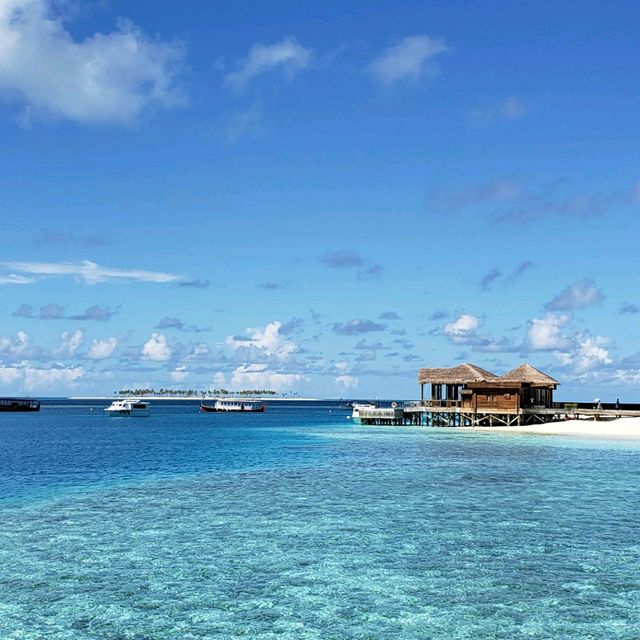 Oblu select Sangeli 性價比高的 resort