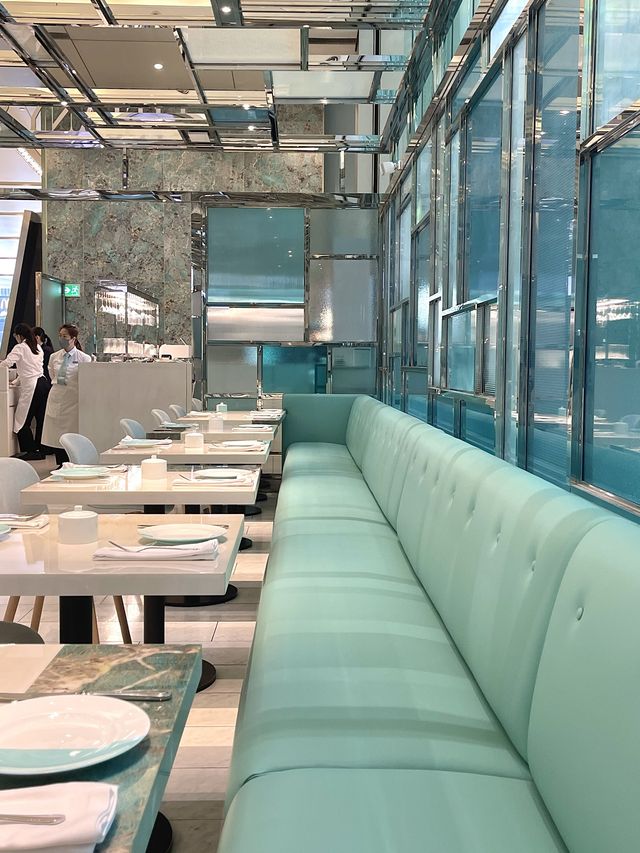 香港尖沙咀$200就能吃到Tiffany的set lunch-The Tiffany Blue Box Cafe