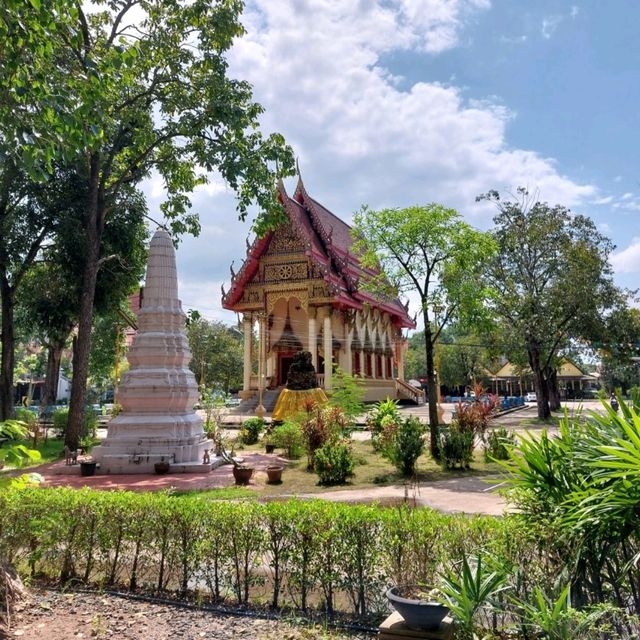 วัดช้างเผือก สะเดียง
