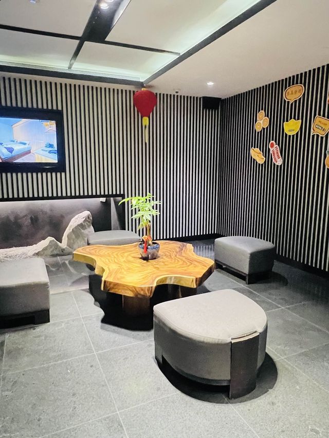 Hotel 81 Premier Star