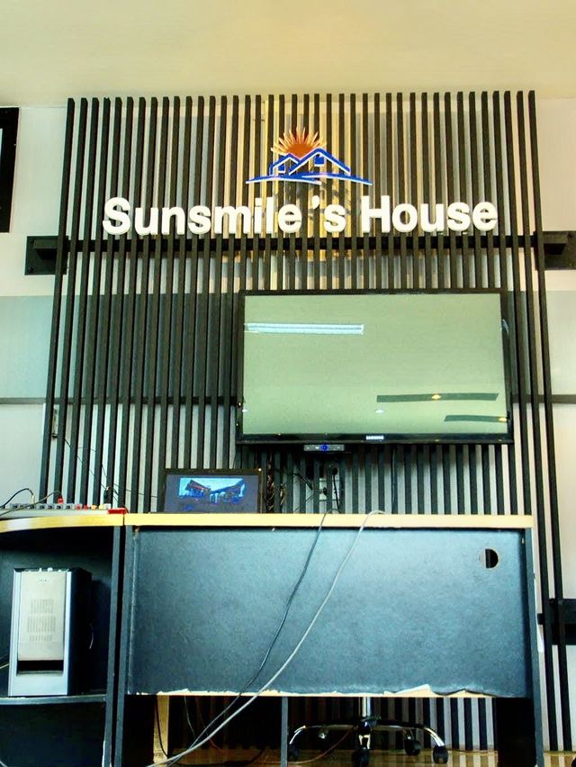 Sun Smile's house 🌳☀️ Sun Smile's house 🌳☀️