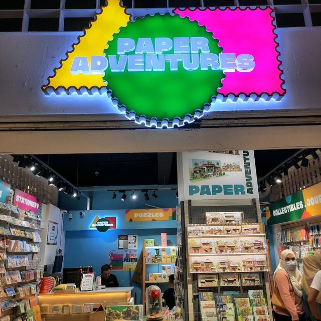 Paper Adventures, unique souvenirs 