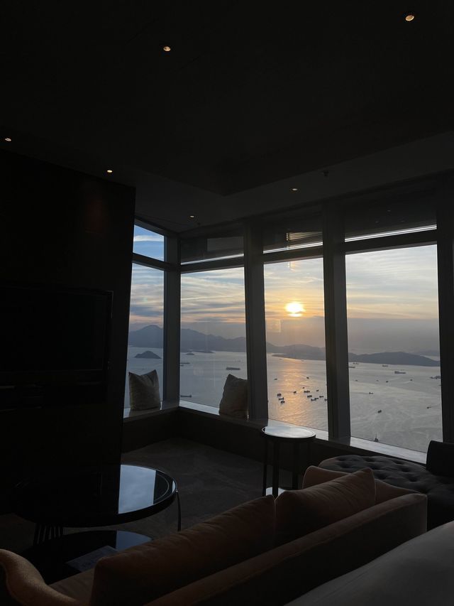擁有最高視覺嘅海景酒店 Ritz Carlton 麗斯卡爾頓酒店