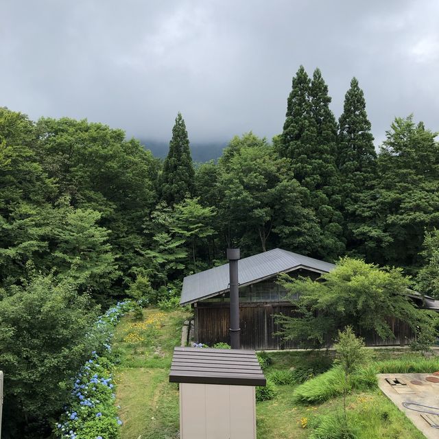 傳統日式旅館👘浸泡天然溫泉♨️品嚐懷石料理