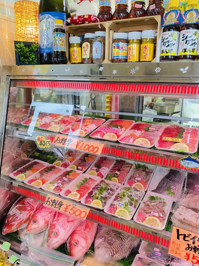 【沖縄/奥武島】島の市場で食べる激安絶品海鮮🦐🐟💛