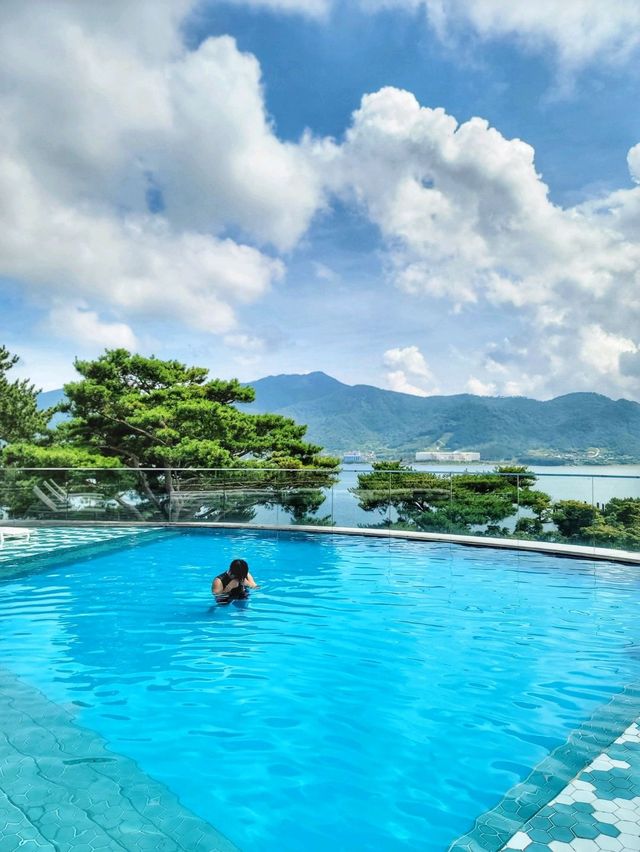 여유롭고 느긋한 여름휴가는 여기🏝