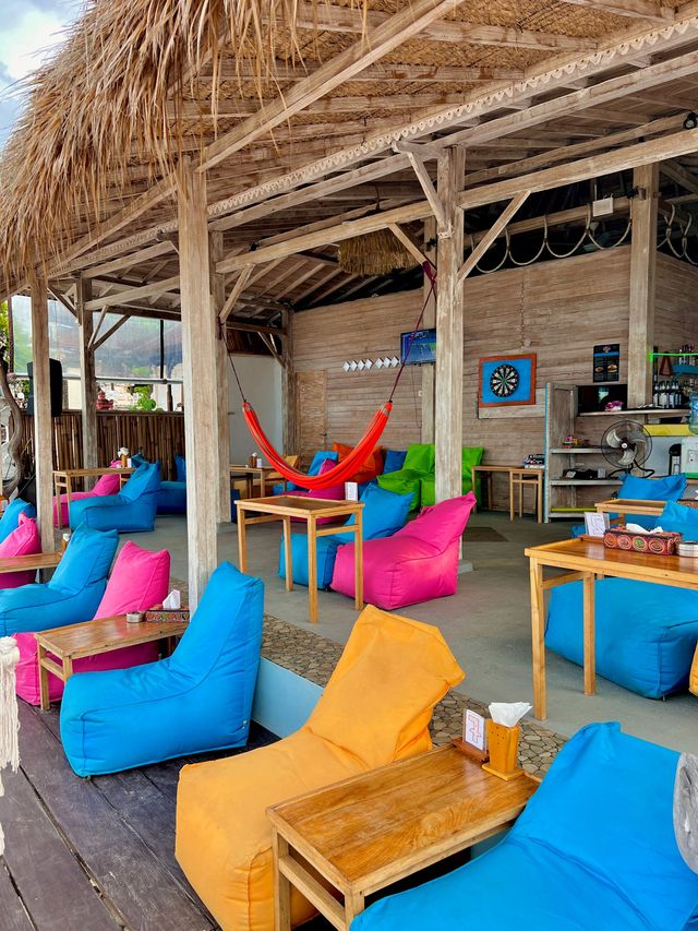 The Corner Beach Bar In Nusa Island🏝️ 