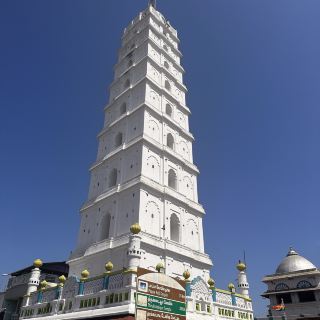 나고레 다르가 샤리프