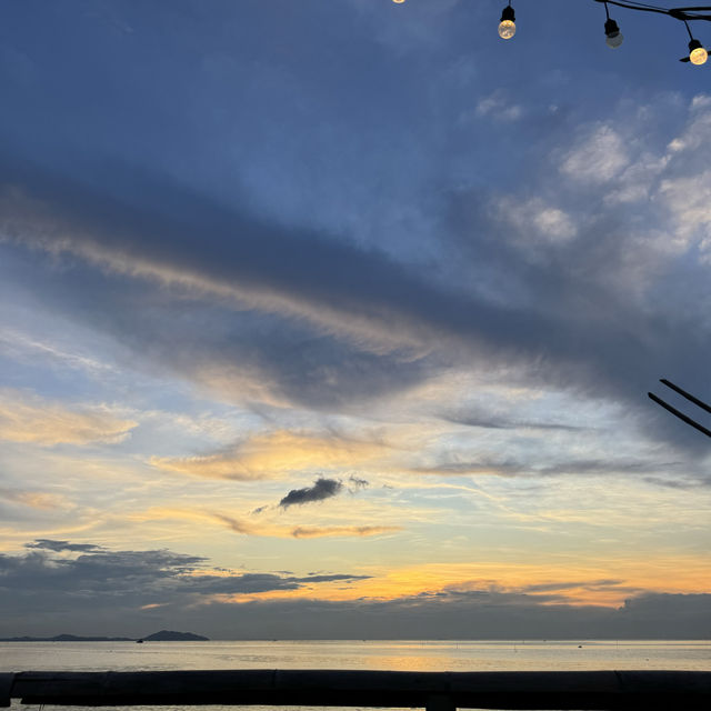 Laguna Cafe บางแสน 🏝️⛱️