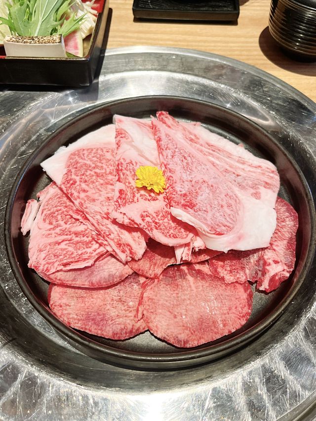 高質日式餐廳，必食松葉蟹海膽石鍋飯😋🦀